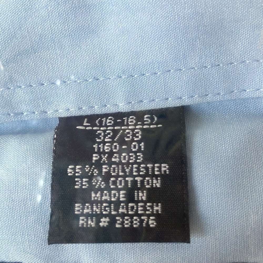 Edwards: Light Blue Long Sleeve Buttom down shirt- L (neck 16-16.5) - Picture 3 of 16